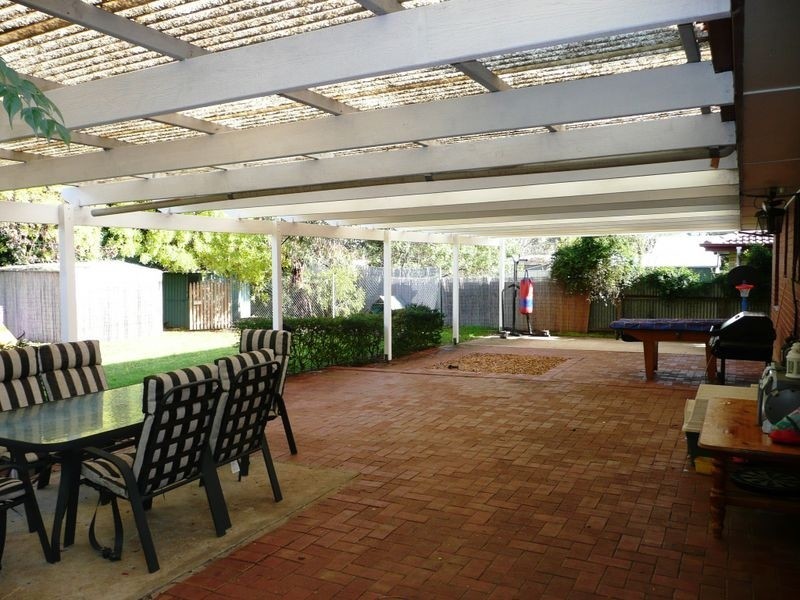 8 Alice Crescent, Morphett Vale SA 5162