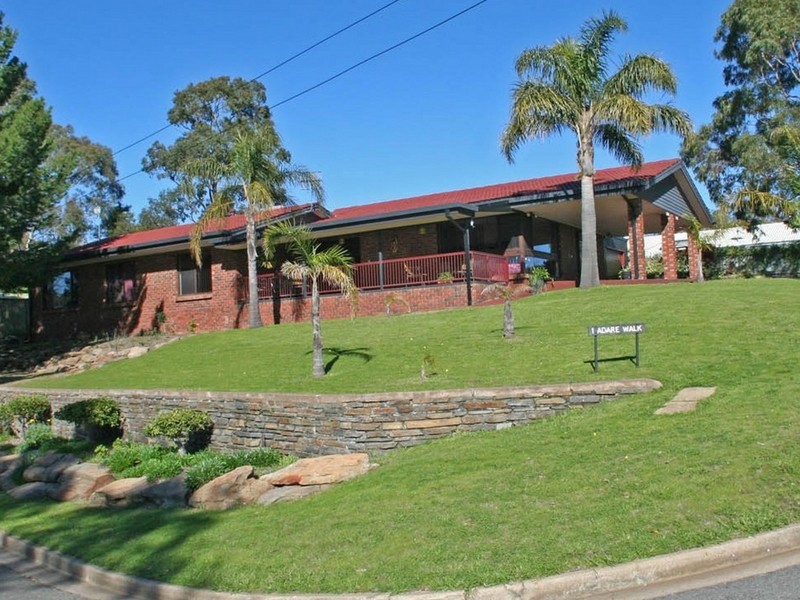 1 Adare Walk, Bellevue Heights SA 5050