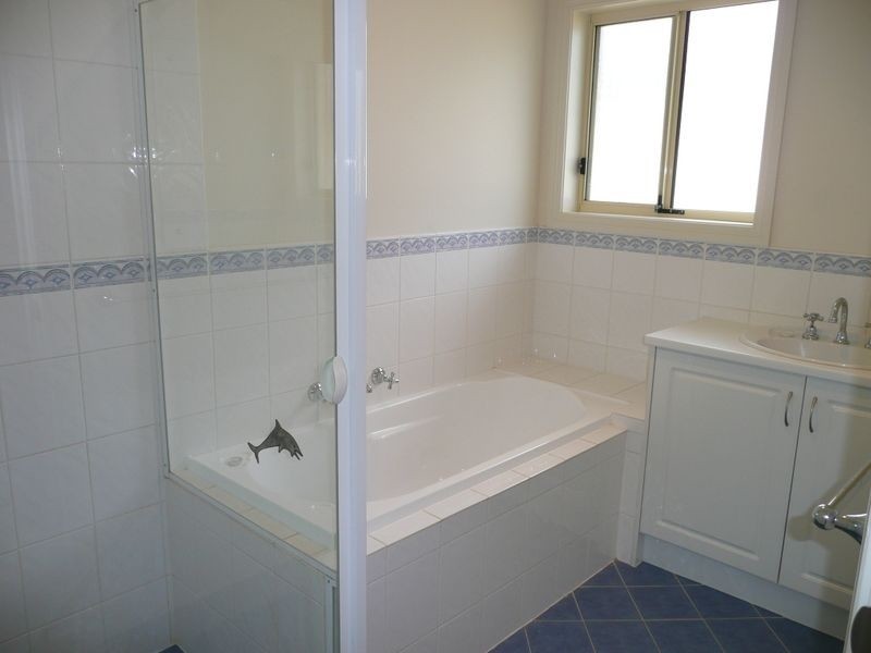 2 Newhaven Terrace, South Brighton SA 5048