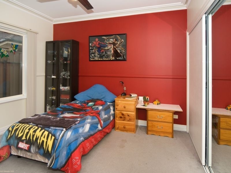 7 Ironbark Avenue, Flagstaff Hill SA 5159