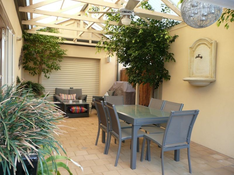 2 Orana Avenue, Glenelg North SA 5045