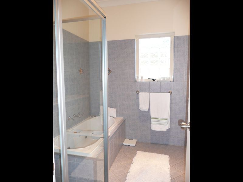 2 Orana Avenue, Glenelg North SA 5045
