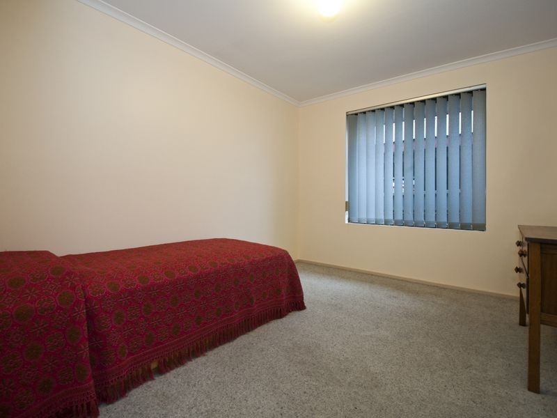 15 St Martins Court, Woodcroft SA 5162