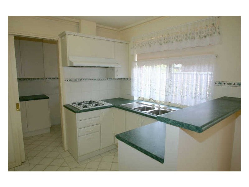 2/15 Dunrobin Road, Hove SA 5048