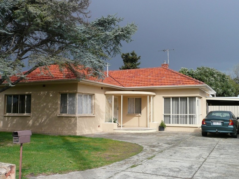 107 Oaklands Road, Warradale SA 5046