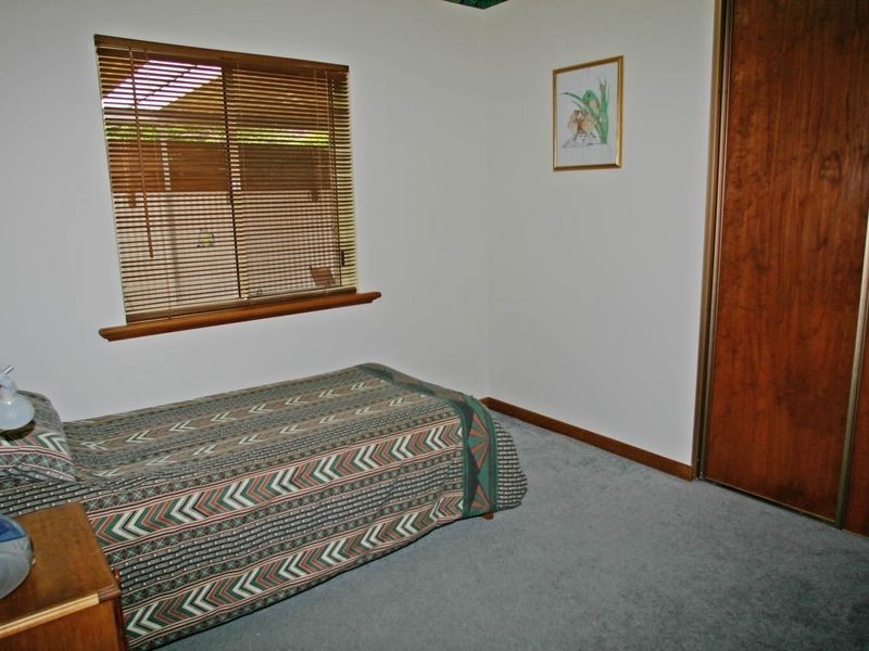 15 Riesling Avenue, Glengowrie SA 5044