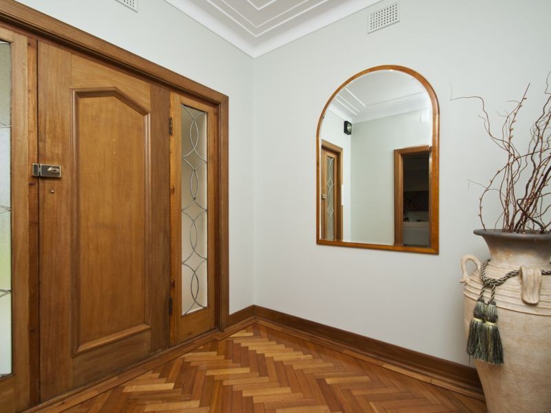 18 Wattle Avenue, Hove SA 5048