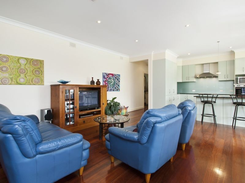 18 Wattle Avenue, Hove SA 5048