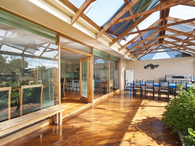 18 Wattle Avenue, Hove SA 5048