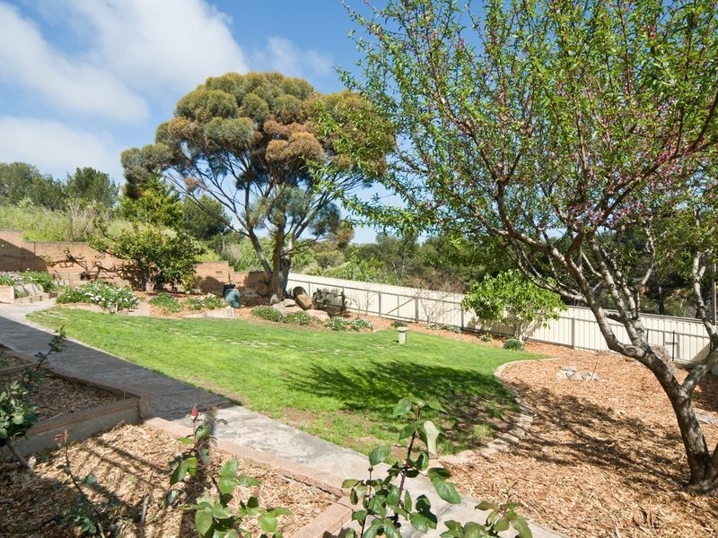 15 Godfrey Street, Darlington SA 5047