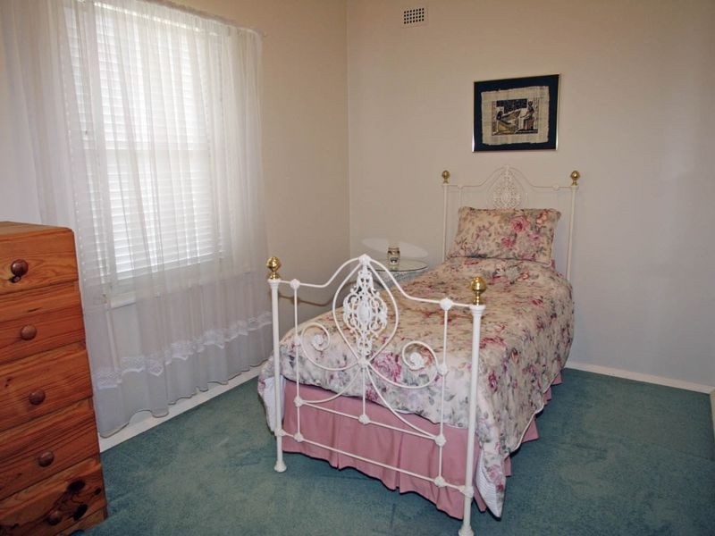 2A Wendover Walk, Glengowrie SA 5044