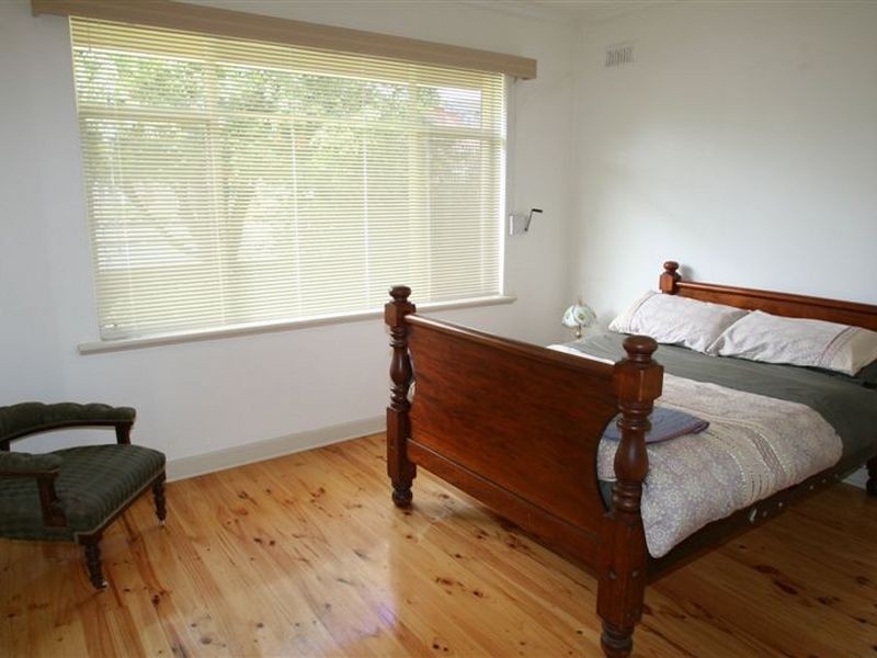 42 Finniss Street, Marion SA 5043