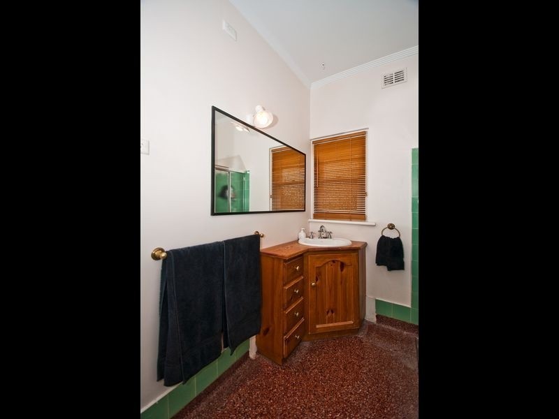 3 Melanto Terrace, Marion SA 5043