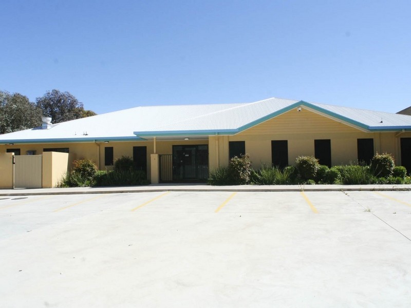 19 Lindisfarne Road, Huntfield Heights SA 5163