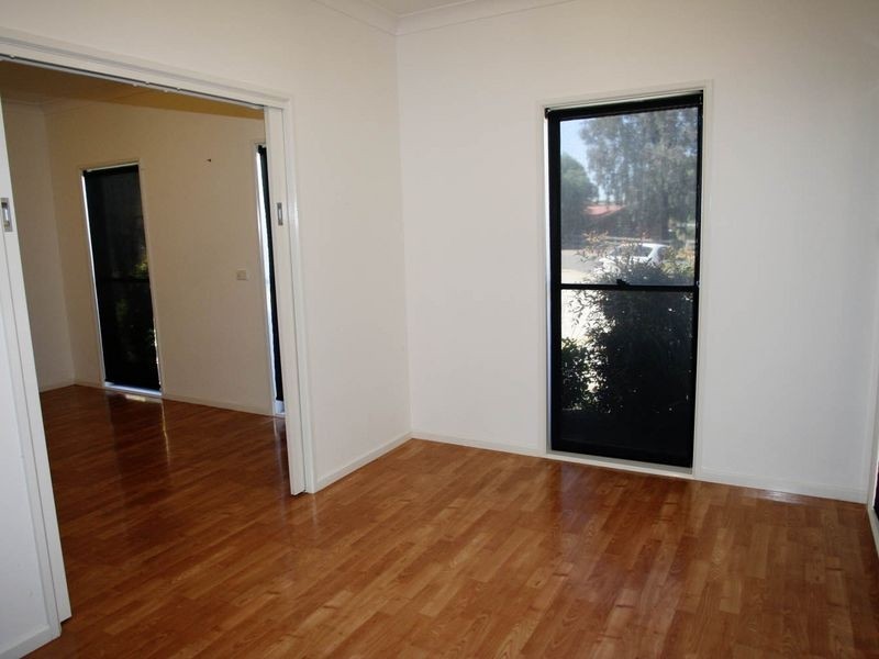 19 Lindisfarne Road, Huntfield Heights SA 5163