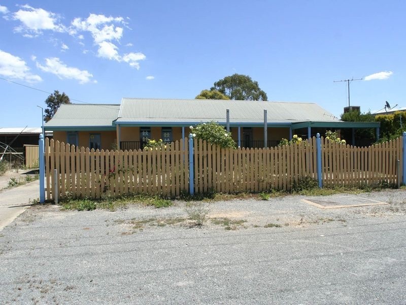 28 Murray Road, Willaston SA 5118