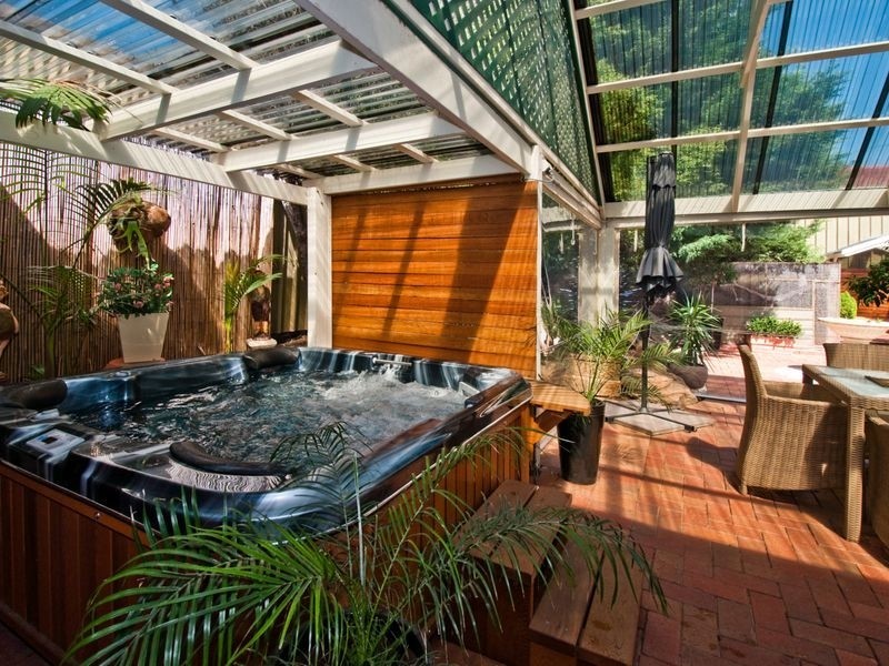 15 Planters Drive, Hallett Cove SA 5158