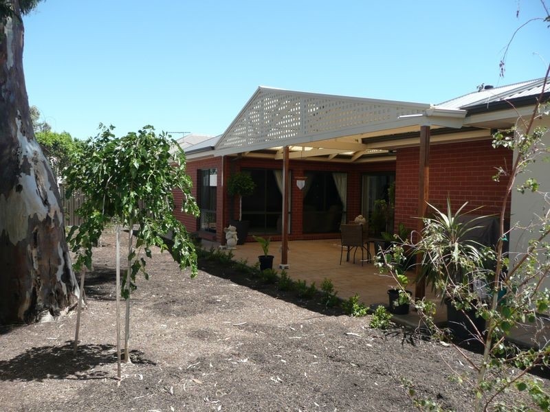 1 James Leal Drive, Underdale SA 5032