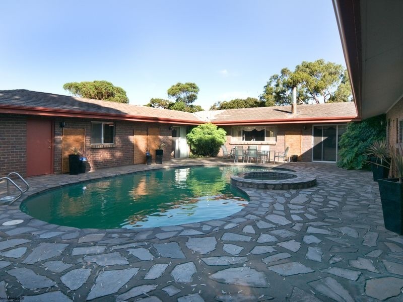 70 Kellys Road, Onkaparinga Hills SA 5163