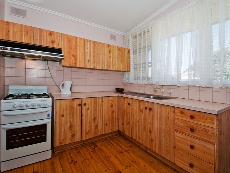 6 Fetlar Avenue, Marion SA 5043