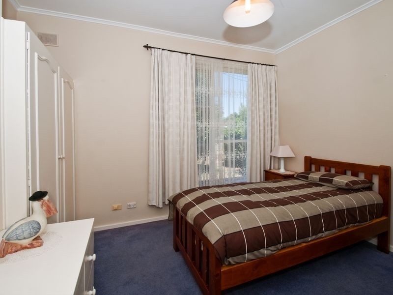 6 Fetlar Avenue, Marion SA 5043