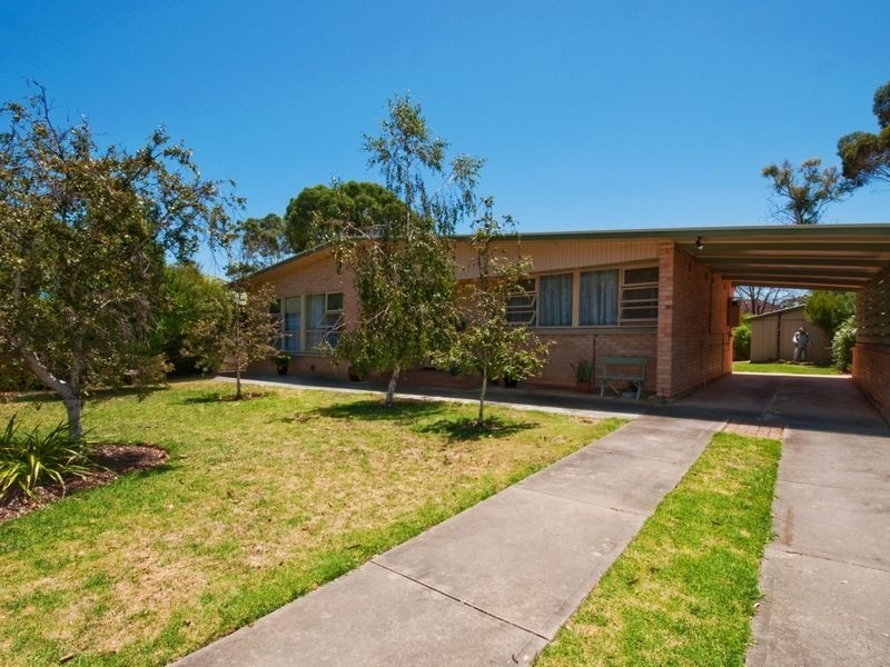 6 Fetlar Avenue, Marion SA 5043