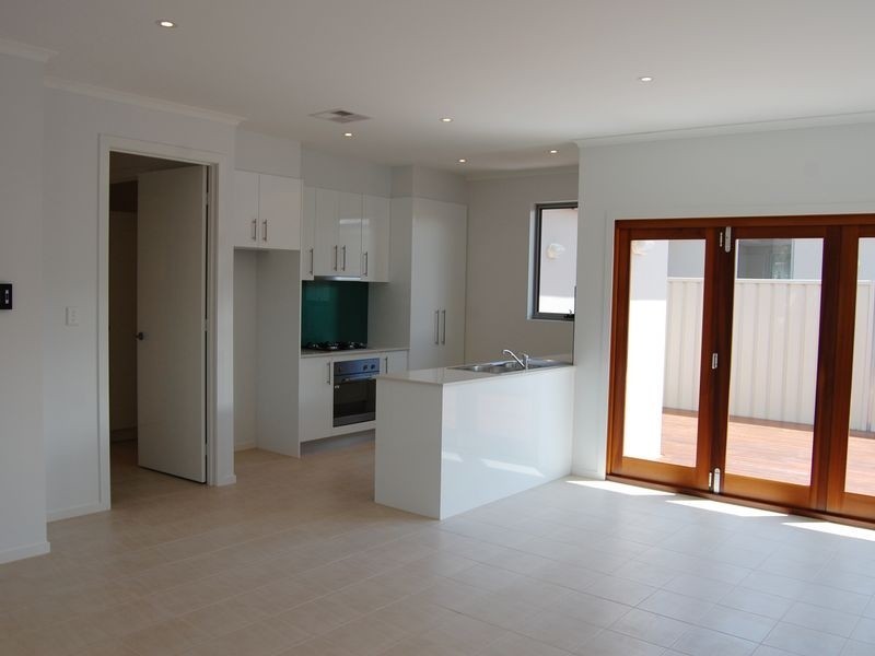 12 Chalfont Way, Glengowrie SA 5044