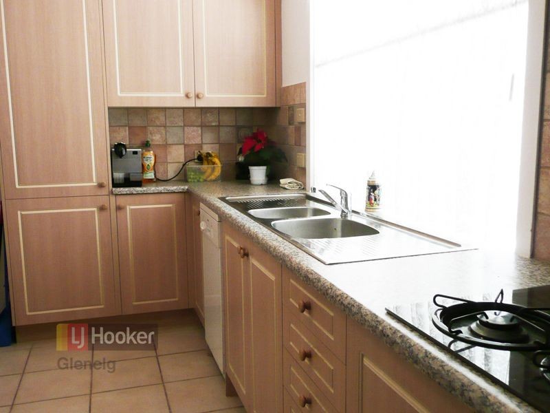 2 Grandview Court, Aberfoyle Park SA 5159