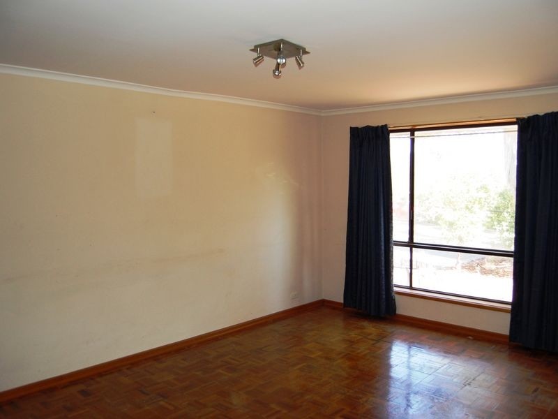 91 Kenihans Road, Happy Valley SA 5159