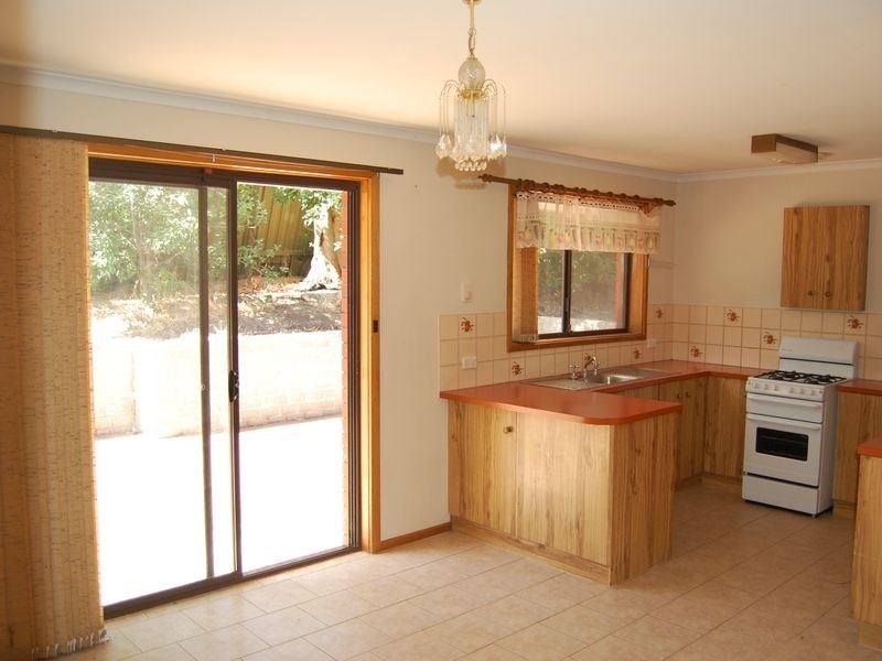 91 Kenihans Road, Happy Valley SA 5159