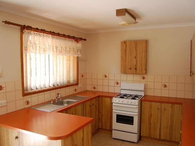 91 Kenihans Road, Happy Valley SA 5159