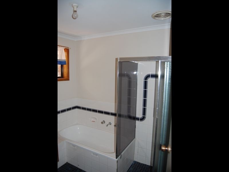 91 Kenihans Road, Happy Valley SA 5159