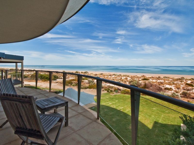 17 Seaview Road, Tennyson SA 5022