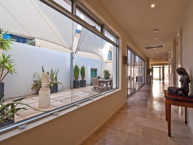 17 Seaview Road, Tennyson SA 5022