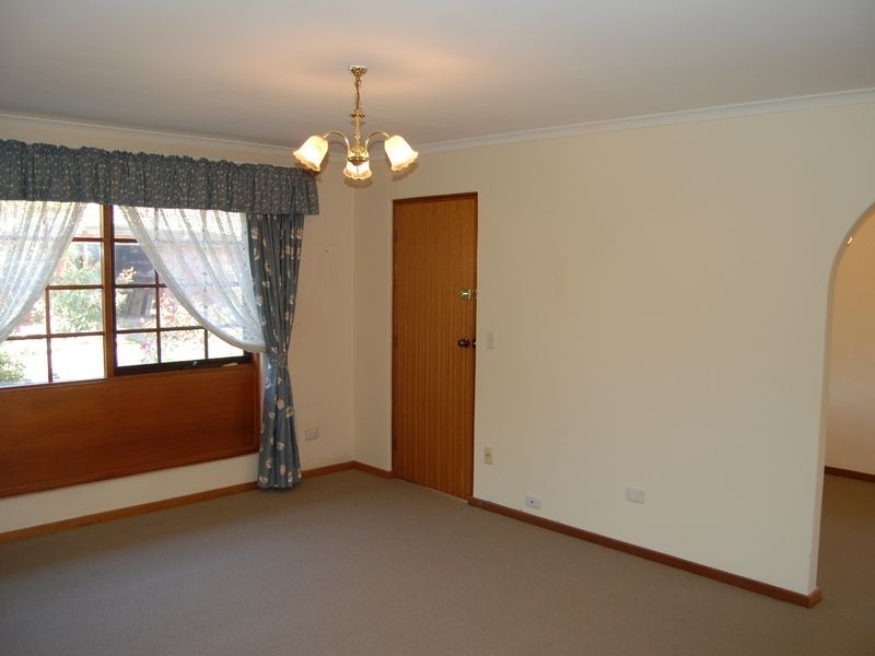 5/2 Kent Avenue, Warradale SA 5046
