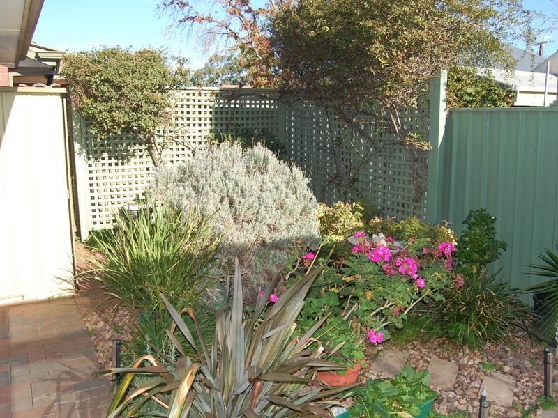 5/2 Kent Avenue, Warradale SA 5046