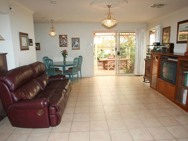 20 Lord Howe Avenue, Oakden SA 5086