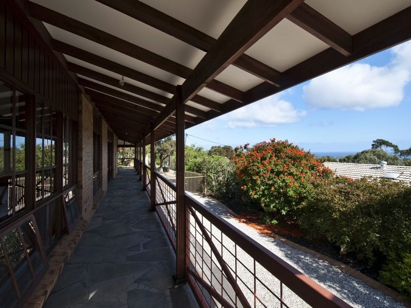 40 Highland Drive, Bellevue Heights SA 5050