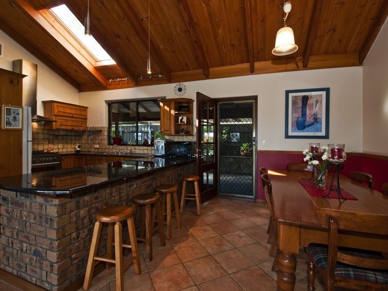 40 Highland Drive, Bellevue Heights SA 5050