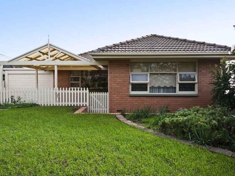 18 Tilbrook Crescent, South Brighton SA 5048