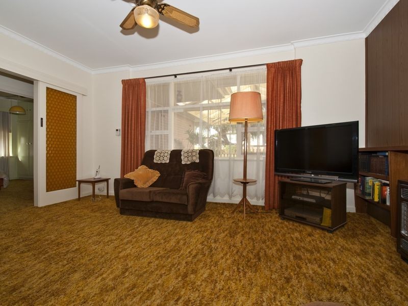 18 Tilbrook Crescent, South Brighton SA 5048