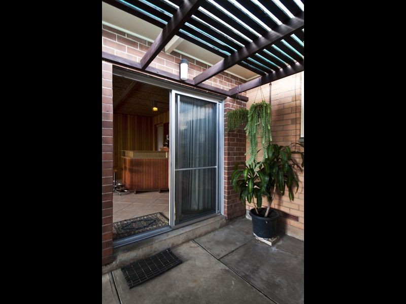 18 Tilbrook Crescent, South Brighton SA 5048