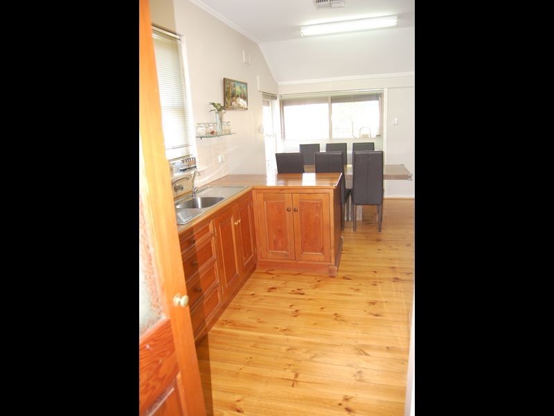 19 Seymour Tce, Ascot Park SA 5043