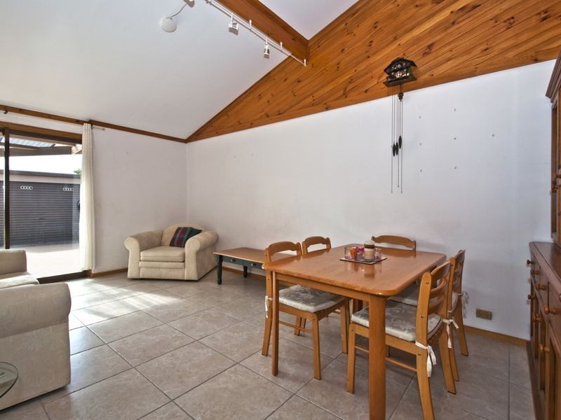 32 Kurnabinna Terrace, Hallett Cove SA 5158