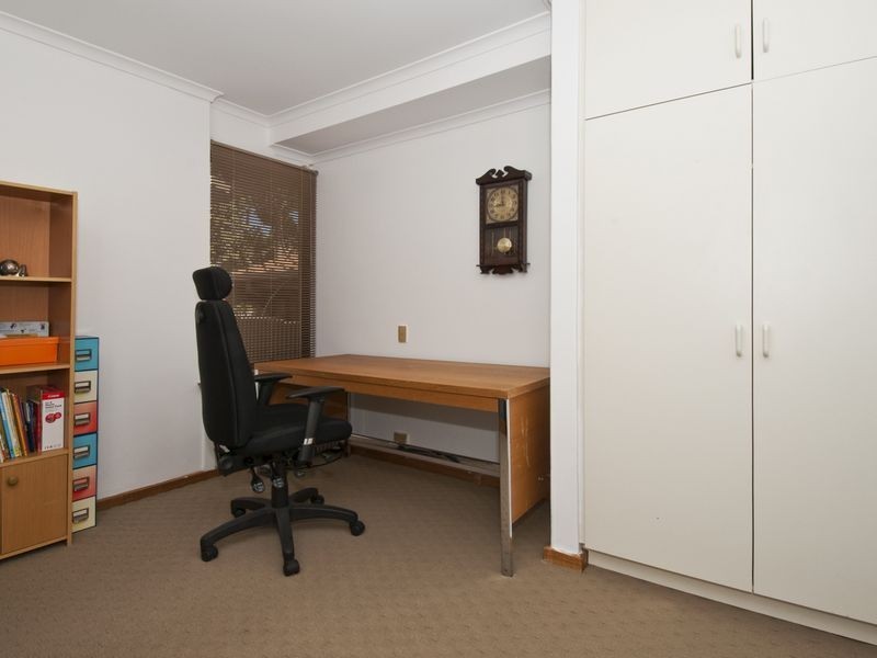 32 Kurnabinna Terrace, Hallett Cove SA 5158