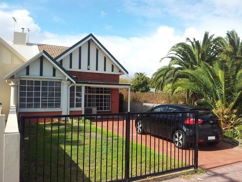 1/21 Adelphi Terrace, Glenelg North SA 5045