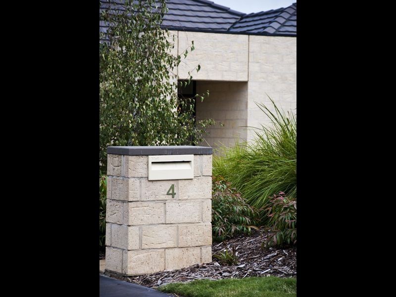 4 Craigburn Farm Circuit, Craigburn Farm SA 5051