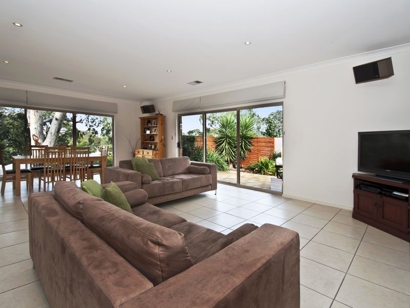 4 Craigburn Farm Circuit, Craigburn Farm SA 5051