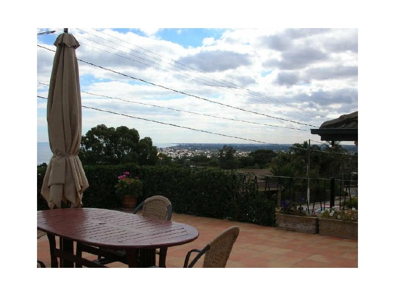 16 Angas Crescent, Marino SA 5049