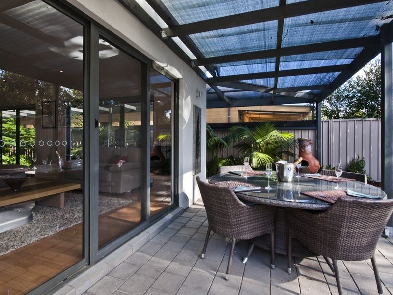 12 Clovelly Avenue, Glenelg North SA 5045